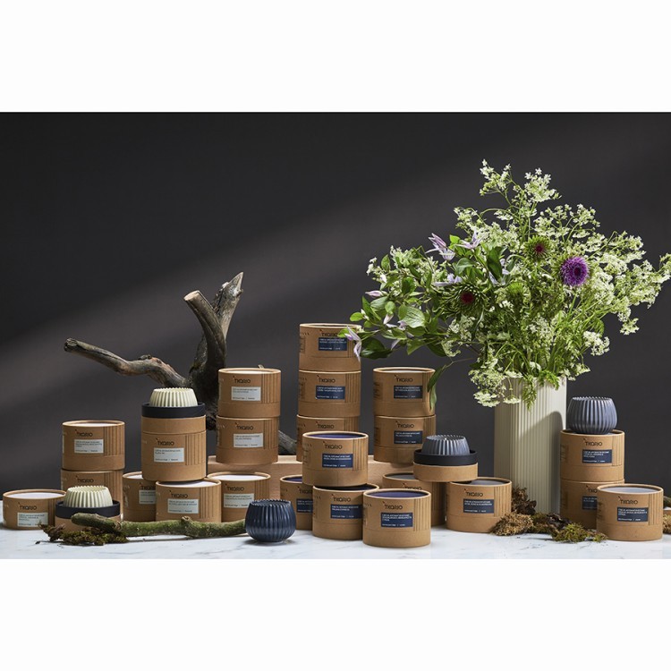 Свеча ароматическая green tea & pear blossom из коллекции edge, серый, 30 ч (75642)