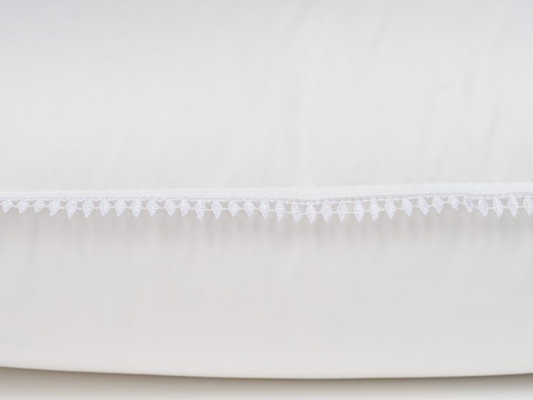 Подушка упругая из белого гусиного пуха Natura Sanat Идеальное приданое 70х70 ИП-П-5-3 (89192)