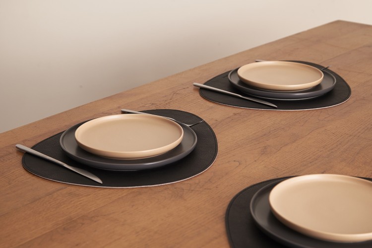 Набор из двух тарелок темно-серого цвета из коллекции essential, 25 см (75182)