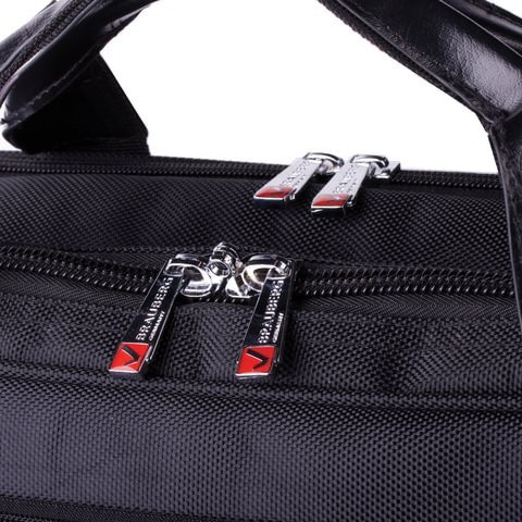 Сумка для ноутбука 15,6" Brauberg Business 240389 (67023) Сумка для ноутбука 15,6" Brauberg Business 240389 (67023)