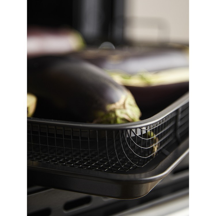 Противень для запекания с решеткой-гриль roast masters, 36х45 см, черный (77881) Противень для запекания с решеткой-гриль roast masters, 36х45 см, черный (77881)