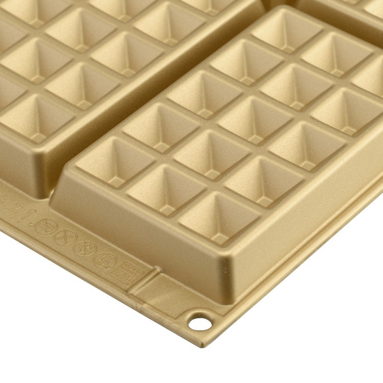 Форма для приготовления вафель waffel classic силиконовая золотая (68865) Форма для приготовления вафель waffel classic силиконовая золотая (68865)