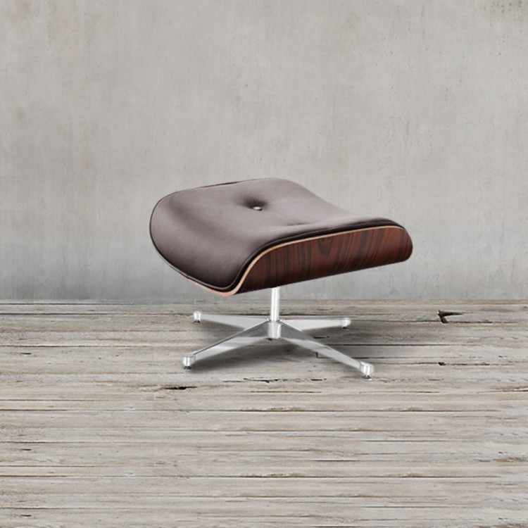 Пуф Eames Lounge EC-015/A5351walnut, металл, натуральная кожа, дерево, walnut/brown, ROOMERS FURNITURE Пуф Eames Lounge EC-015/A5351walnut, металл, натуральная кожа, дерево, walnut/brown, ROOMERS FURNITURE