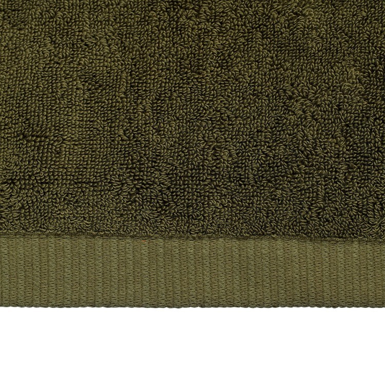 Полотенце банное оливкового цвета из коллекции essential, 70х140 см (79179)