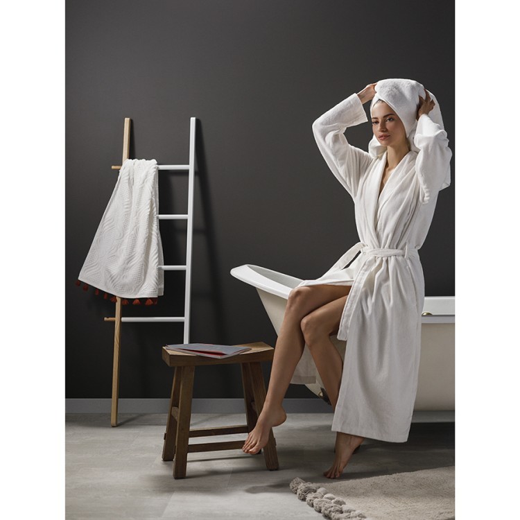 Халат махровый из чесаного хлопка белого цвета из коллекции essential, размер xl (75418)