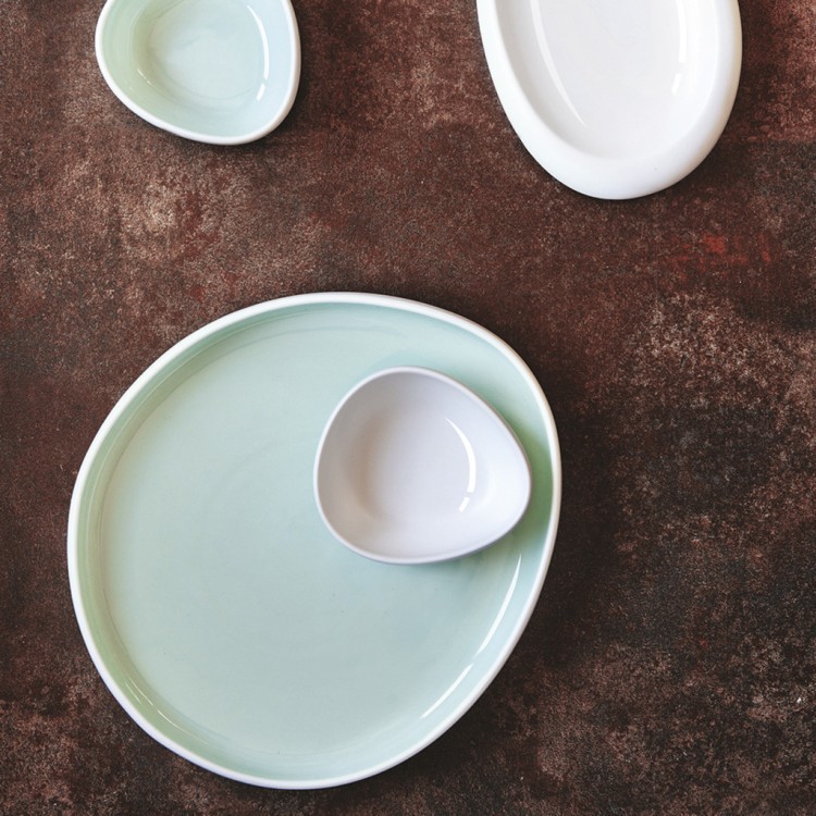 Тарелка LNIN028AQ004260, фарфор, Matt white, aquamarine, LE COQ Тарелка LNIN028AQ004260, фарфор, Matt white, aquamarine, LE COQ