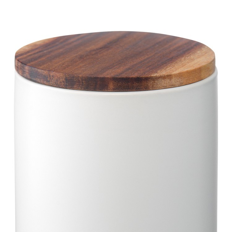 Банка для хранения керамическая, 750 мл, белая (73495) Банка для хранения керамическая, 750 мл, белая (73495)