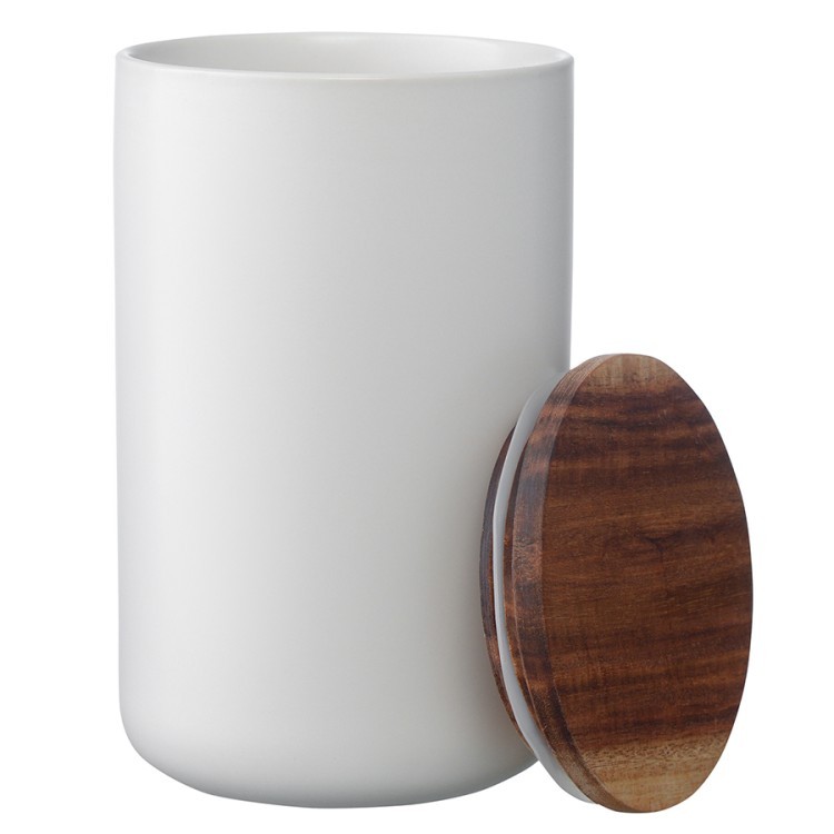 Банка для хранения керамическая, 750 мл, белая (73495) Банка для хранения керамическая, 750 мл, белая (73495)