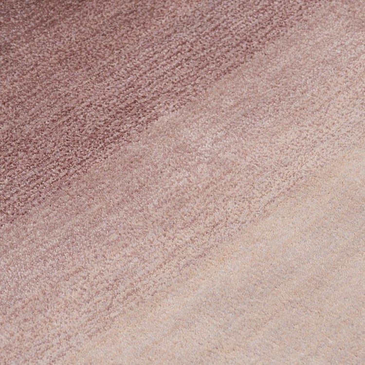 Ковер из шерсти over horizon цвета марсала из коллекции trendy ruffles (79363)