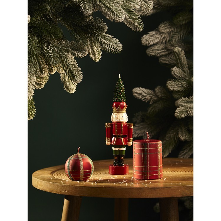 Свеча декоративная nutcracker из коллекции new year essential, 25,5 см (78356) Свеча декоративная nutcracker из коллекции new year essential, 25,5 см (78356)