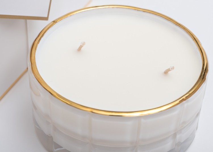 Свеча ароматическая Jasmine flower tea в вазе в упаковке 185 гр (TT-00014727)