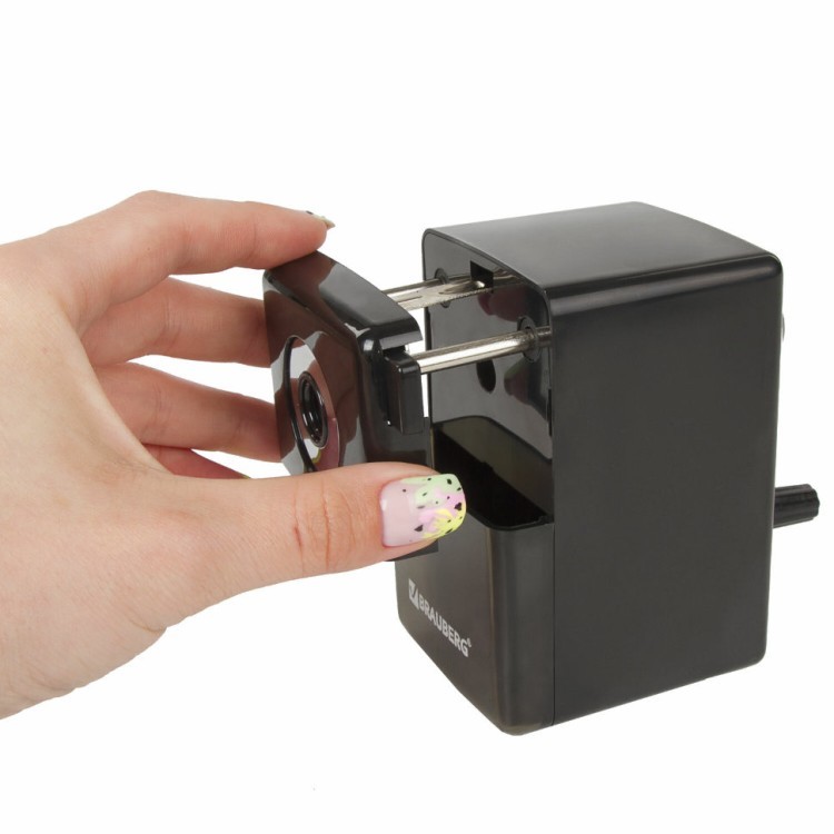 Точилка для карандашей механическая Brauberg Black Jack 222516 (1) (65770) Точилка для карандашей механическая Brauberg Black Jack 222516 (1) (65770)