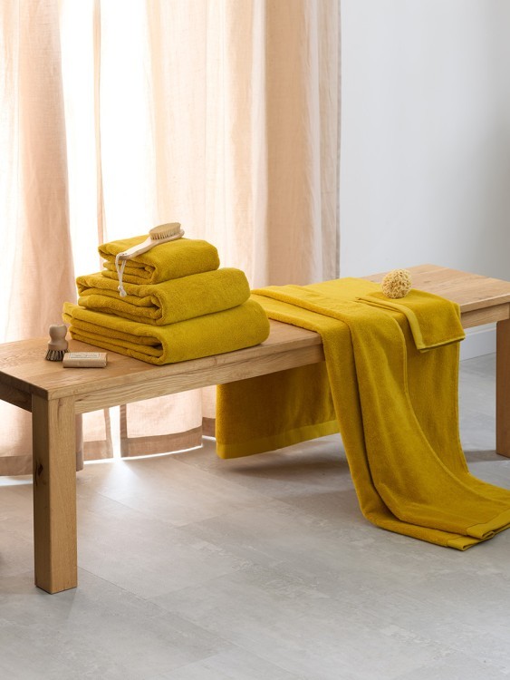 Полотенце банное цвета охры из коллекции essential, 70х140 см (80172)