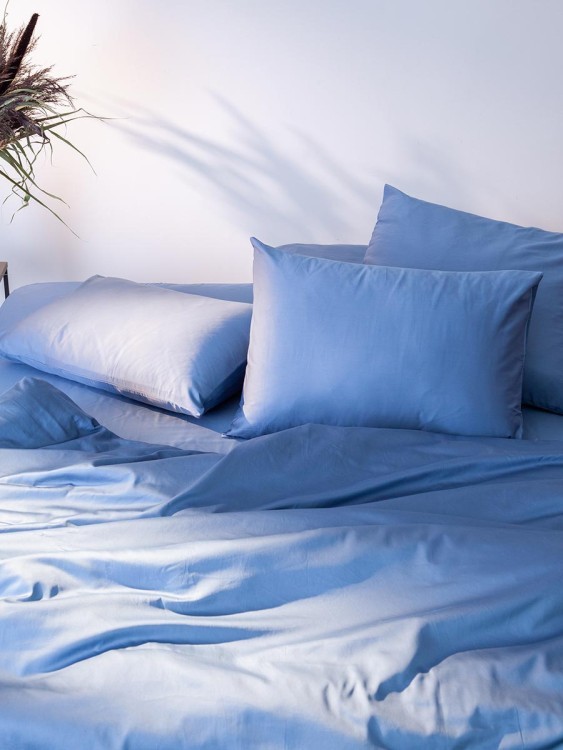 Комплект постельного белья из премиального сатина джинсово-синего цвета из коллекции essential, 200х (79819)