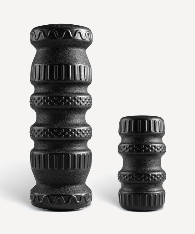 Ролик массажный STARFIT FA-526, PU, средняя жесткость, 30x10 см, черный (2108089)