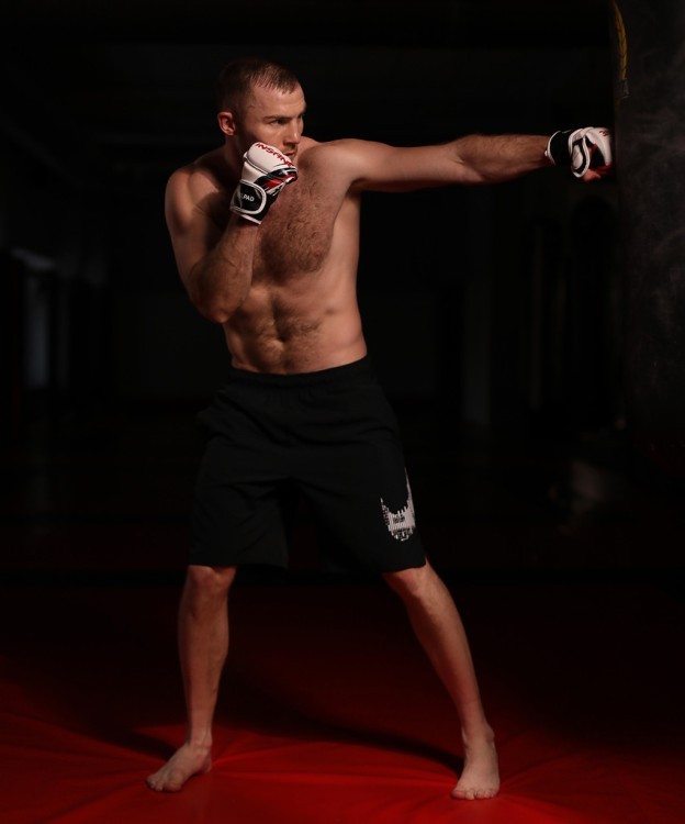 Перчатки для MMA FALCON GEL, ПУ, белый, S (1743552) Перчатки для MMA FALCON GEL, ПУ, белый, S (1743552)