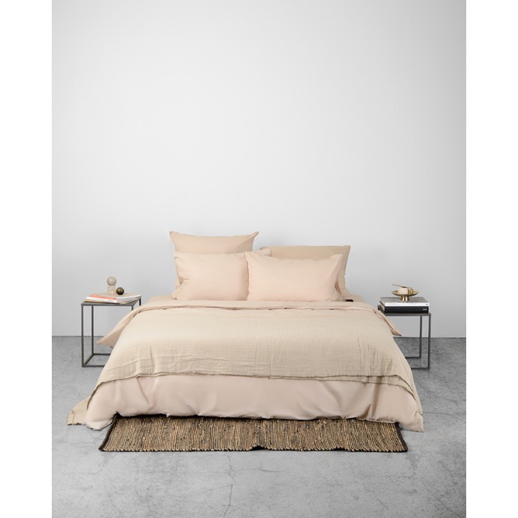 Комплект постельного белья полутораспальный бежевого цвета из органического стираного хлопка из коллекции essential (69366)