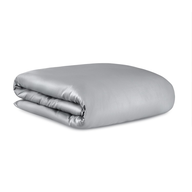 Комплект постельного белья из премиального сатина светло-серого цвета из коллекции essential, 150х20 (79822)