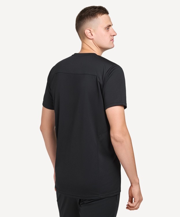 Футболка тренировочная DIVISION Training Tee, черный (2105772) Футболка тренировочная DIVISION Training Tee, черный (2105772)
