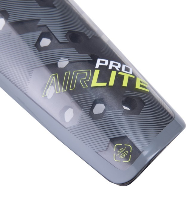 Щитки футбольные Proairlite (910055) Щитки футбольные Proairlite (910055)