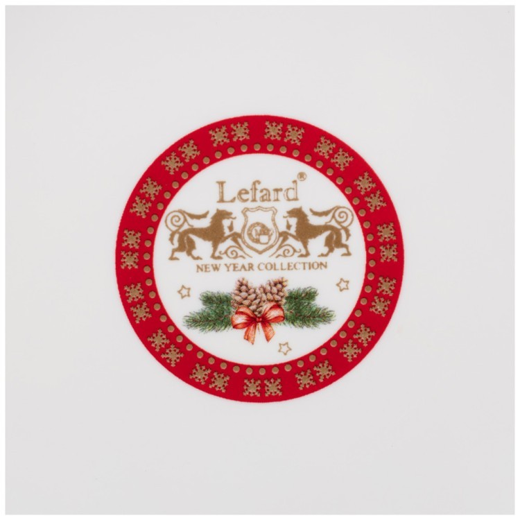Тарелка закусочная lefard "дед мороз и снегурочка" 20,5 см красная Lefard (85-1717)