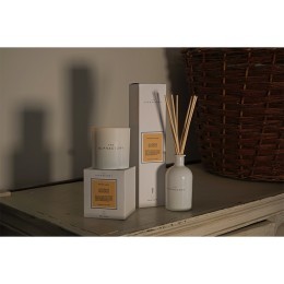 Свеча ароматическая the olphactory, white insignia, amber whisper, 60 ч (78045)