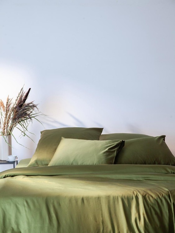 Простыня из премиального сатина оливкового цвета из коллекции essential, 180х270 см (79836)