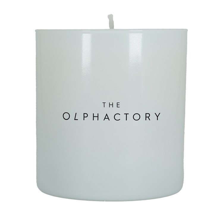 Свеча ароматическая the olphactory, white insignia, musk silhouette, 60 ч (78047)