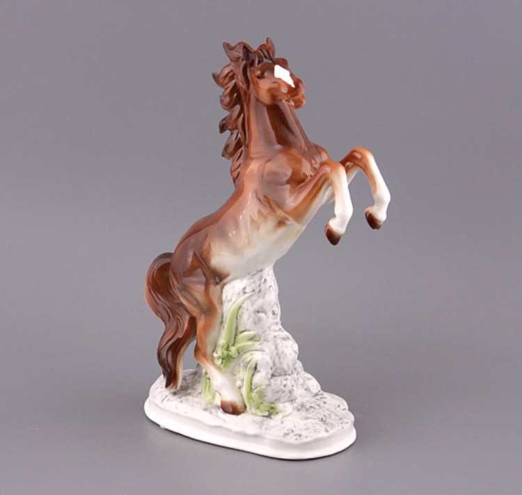 Фигурка "лошадь" высота=33 см. Hangzhou Jinding (149-234) 