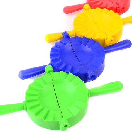 Форма для лепки пельменей и вареников (2613)