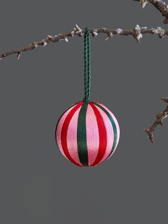 Набор елочных украшений show time из коллекции new year essential, 4 шт. (79414)