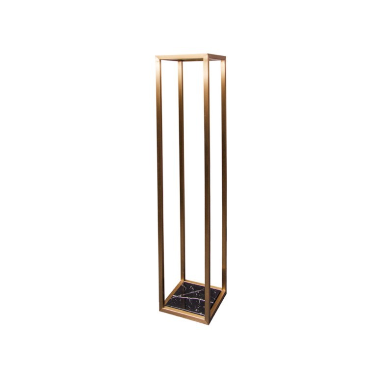Стол приставной Z0155, стекло, нержавеющая сталь, black/matte gold, ROOMERS FURNITURE Стол приставной Z0155, стекло, нержавеющая сталь, black/matte gold, ROOMERS FURNITURE