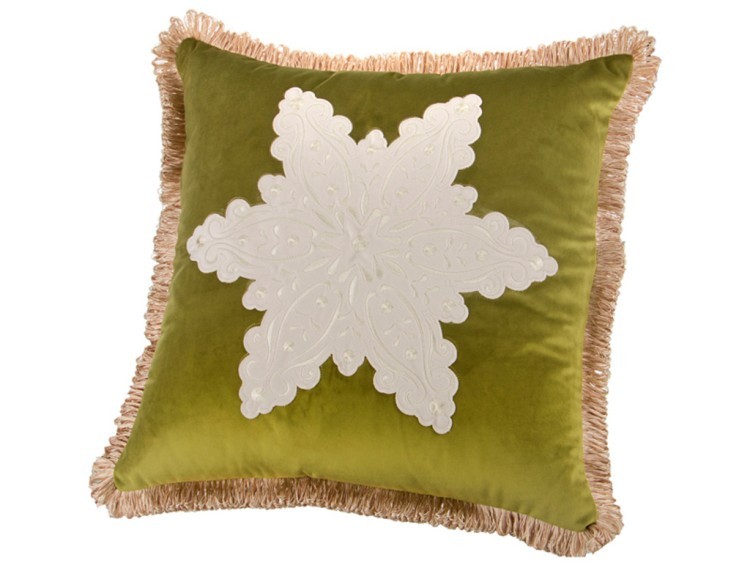Декоративная подушка 46*46 см, "снежинка" п/э 100%, зеленая SANTALINO (850-817-06)