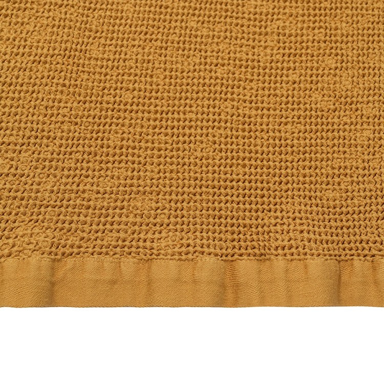 Полотенце для рук из умягченной вафли цвета охры из коллекции essential, 50x90 см (79189)