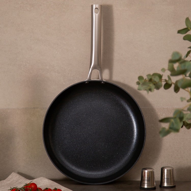 Сковорода c антипригар. 3х слойным покрыт. daikin, серия "chef" agness 28*5.0cm, анодирован.алюминий Agness (947-109)