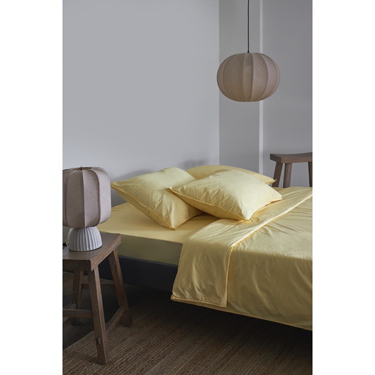 Комплект постельного белья из стираного перкаля светло-желтого цвета из коллекции essential, 150х200 см (77731)