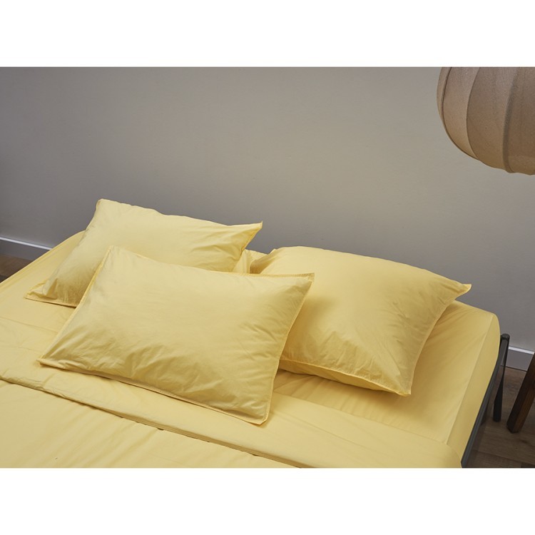 Комплект постельного белья из стираного перкаля светло-желтого цвета из коллекции essential, 150х200 см (77731)