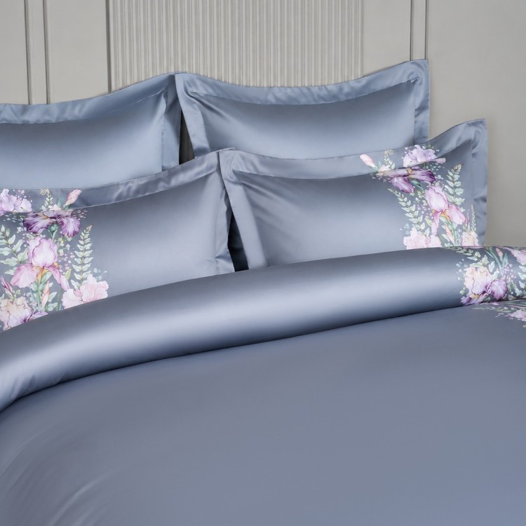 Кпб 1,5 спальный "irises" серый, сатин, хлопок 100%, под.150х210-1шт,пр.180х220-1шт,нав.50х70-2шт Lefard (989-003-14)
