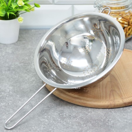 Дуршлаг с ручкой 22см нерж. (5100-22-22)