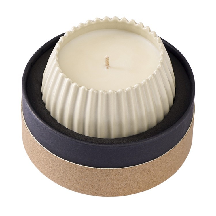 Свеча ароматическая vetiver & black cypress из коллекции edge, бежевый, 30 ч (75668)