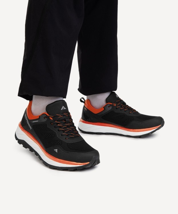 БЕЗ УПАКОВКИ Кроссовки Berger Trail Waterproof, черный/красный, мужской, р. 39 (2118402) БЕЗ УПАКОВКИ Кроссовки Berger Trail Waterproof, черный/красный, мужской, р. 39 (2118402)