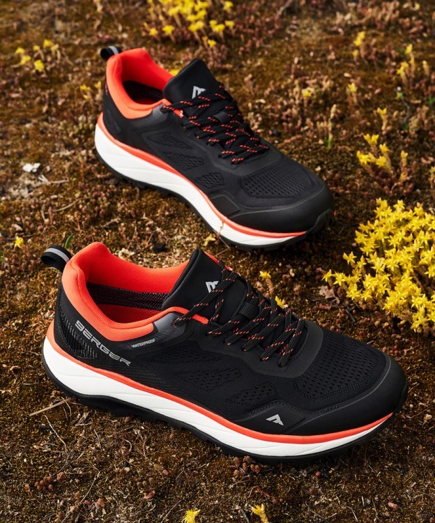 БЕЗ УПАКОВКИ Кроссовки Berger Trail Waterproof, черный/красный, мужской, р. 39 (2118402) БЕЗ УПАКОВКИ Кроссовки Berger Trail Waterproof, черный/красный, мужской, р. 39 (2118402)