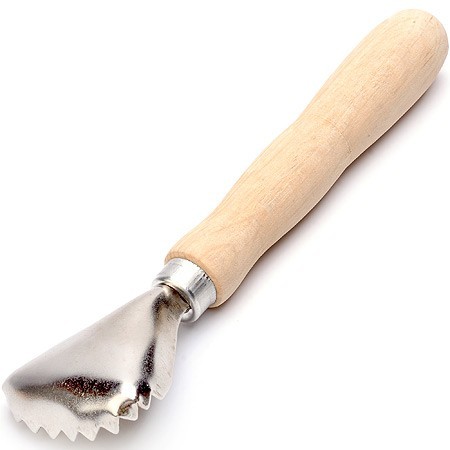 Рыбочистка с дер. ручкой (1273)