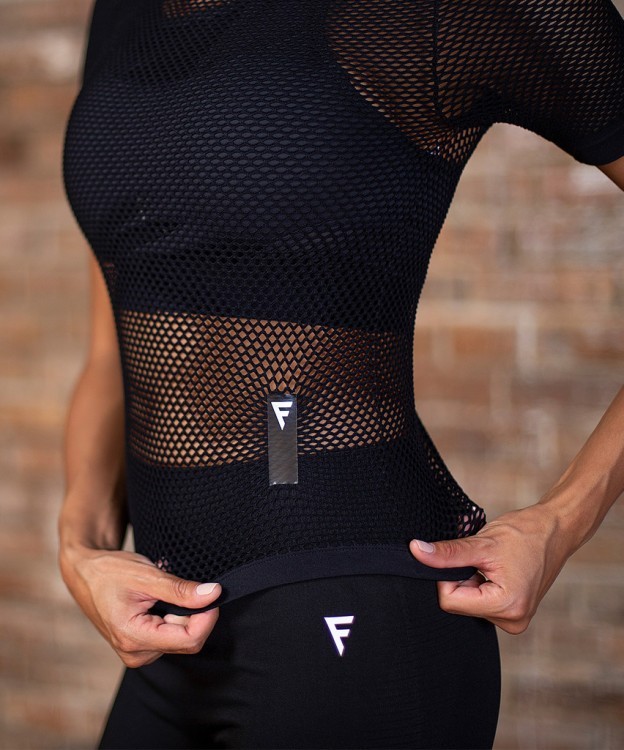 Женская футболка Essential Knit black FA-WT-0201-BLK, черный (757997) Женская футболка Essential Knit black FA-WT-0201-BLK, черный (757997)