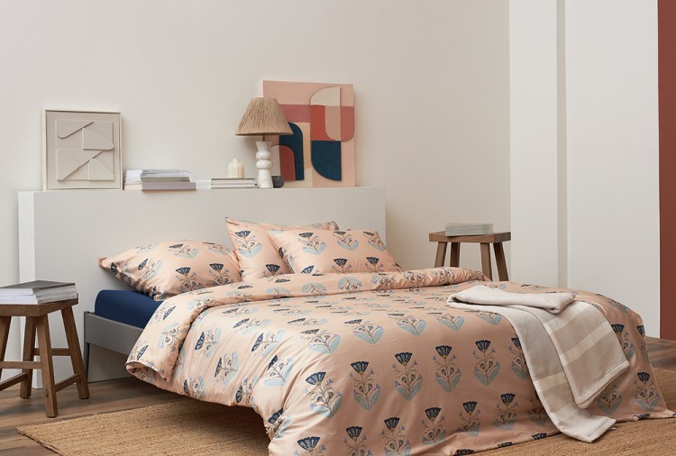 Комплект постельного белья "Летний цветок" из премиального сатина из коллекции russian north, 150х200 см (78448)