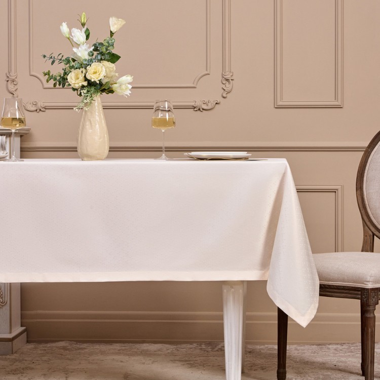 Скатерть 145х300см шампань евроуголок 100% полиэстер SANTALINO (805-027-1)