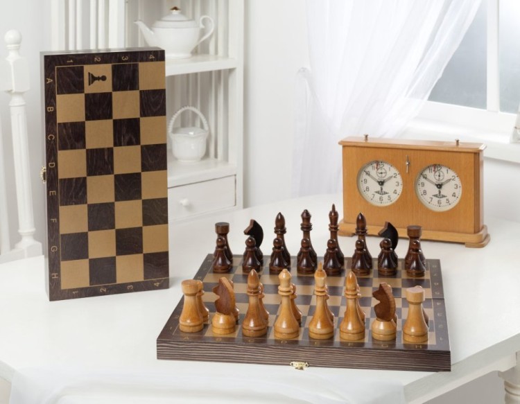 Шахматы гроссмейстерские деревянные 196-18 (61379)