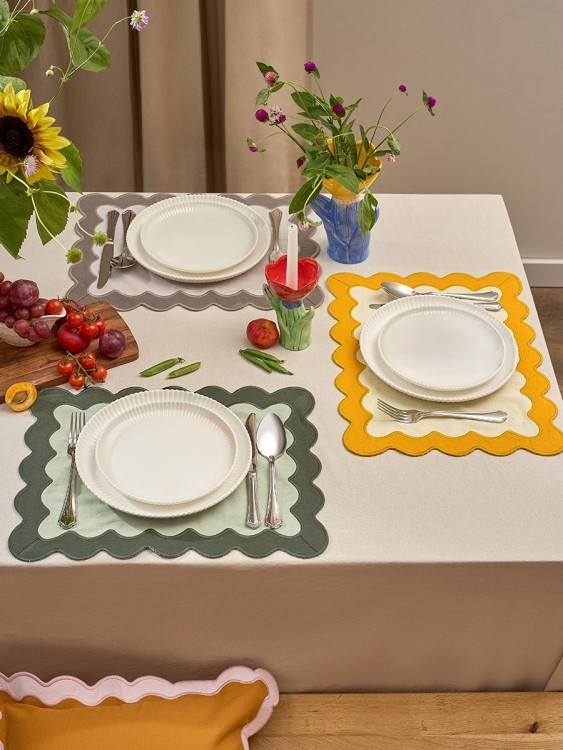 Салфетка под приборы с контрастным кантом серого цвета из коллекции trendy ruffles, 35х45 см (78894) Салфетка под приборы с контрастным кантом серого цвета из коллекции trendy ruffles, 35х45 см (78894)