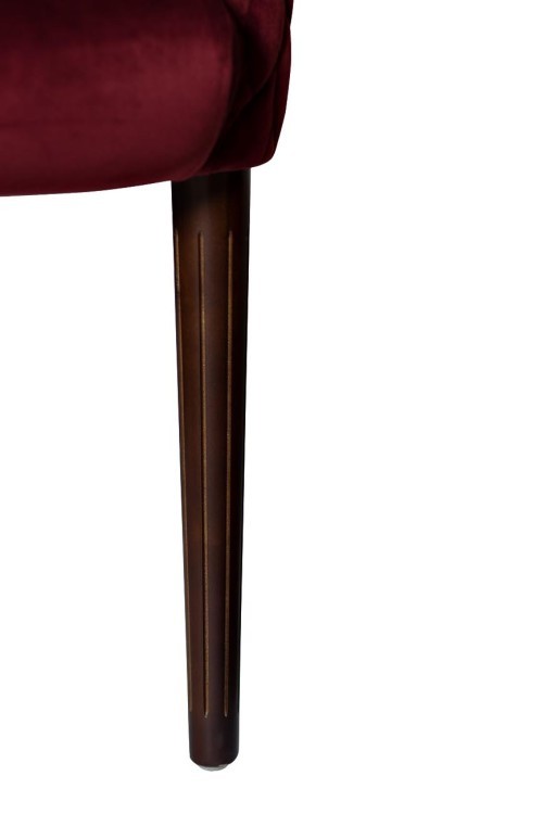 Кресло стеганое велюр красный 60*68*84см (TT-00000633)
