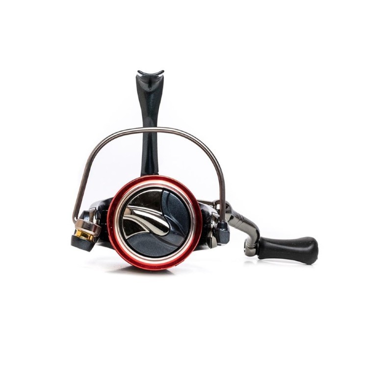 Катушка безынерционная Helios Akira 2000F 3+1bb HS-AK2000F (72112) Катушка безынерционная Helios Akira 2000F 3+1bb HS-AK2000F (72112)